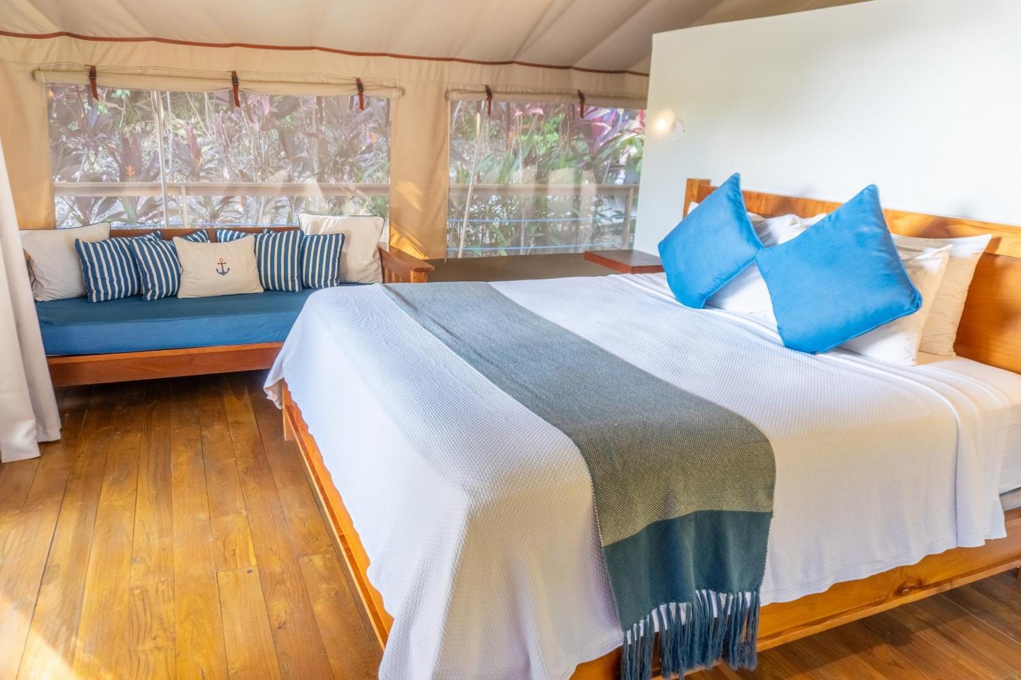 Isla Chiquita Glamping Hotel Paquera Rum bild